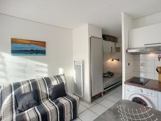 Studio rénové avec balcon, animaux acceptés, wifi, à 650m des Thermes - FR-1-451-92 - Lamalou-les-Bains - 3