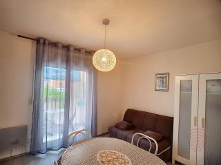 Studio rénové avec balcon à 650m des Thermes - Lamalou, proche centre-ville et nature - FR-1-451-96 - Lamalou-les-Bains - 2
