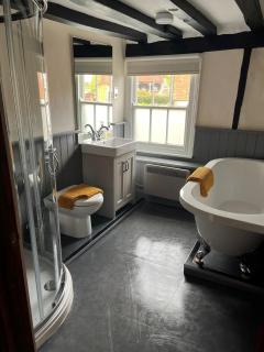 The White Hart - Newenden - 8