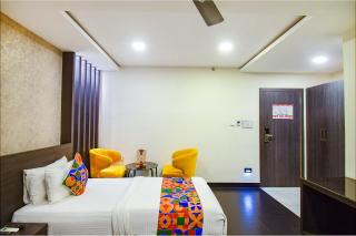 FabHotel Prime Kzar Corporate - Budget Stay Near Park Street - 1