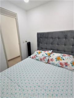 Acogedor, Gran Vista a las Montañas y a la Ciudad! - 3