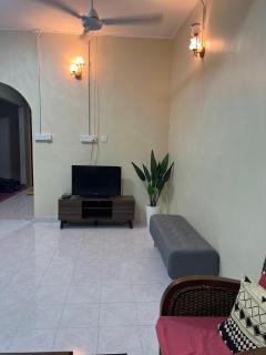 AHZA MY HOMESTAY KEMAMAN - 8