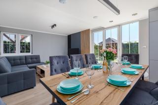 Holiday Houses Alana & Alva with Garden by Noclegi Renters - 8