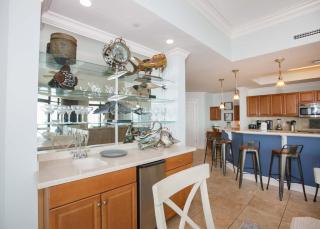 Phoenix West 1601 - 2