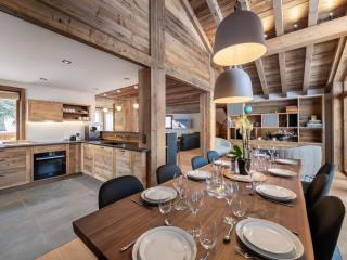 Chalet neuf avec piscine, sauna et proche des pistes à Courchevel Village - FR-1-562-49 - Courchevel - 0