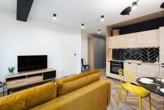 Loft Style Apartments Opieńskiego with PARKING by Noclegi Renters - Poznan - 3