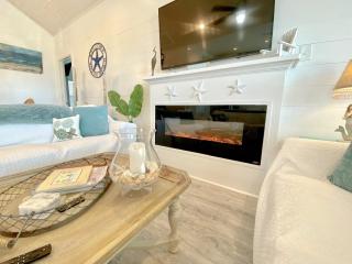 Reader's Retreat home - 7