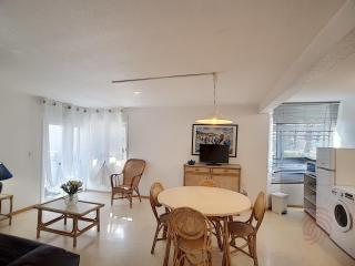 Lamalo-les-Bains: F2, terrasse, 50m des Thermes, animaux acceptés - FR-1-451-23 - Lamalou-les-Bains - 7