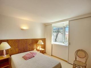 Lamalo-les-Bains: F2, terrasse, 50m des Thermes, animaux acceptés - FR-1-451-23 - Lamalou-les-Bains - 2