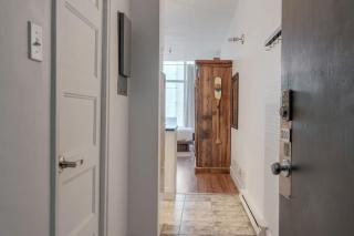 Initial / La cabine / Québec - 3