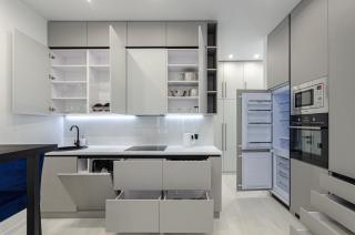 2-3b in RC Yaroslaviv Grad, Bulvarno-Kudriavska 17,Petrovdom Apartments - 1