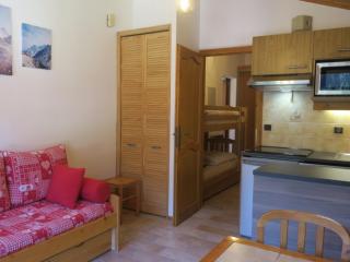 Appartement 6 personnes avec balcon sud et parking à Châtel - FR-1-198-189 - 2