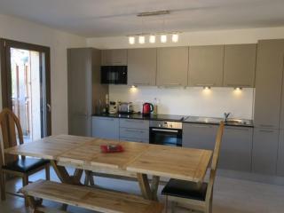 Appartement 3 pièces avec Terrasse, Garage, et Wifi - FR-1-198-194 - Châtel - 9