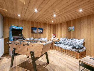 Chalet 4 Étoiles 13 Pers. à La Clusaz - Grande Terrasse, Garage, WIFI, Arrêt Skibus à Proximité - FR-1-437-81 - La Clusaz - 2