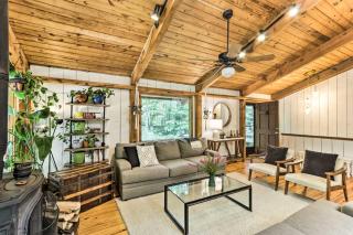 Rustic-Chic Home with Decks Pool and Lake Access - 7