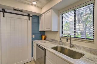 First-Floor Cape Canaveral Condo, Near Beach! - 5