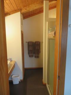 Alpenglow Bed and Breakfast - 1