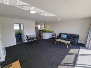 Edward Street Apartments - 1