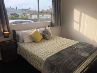 Edward Street Apartments - 9