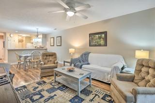 True Blue Golf Resort Condo - 3 Mi to Beach! - 7