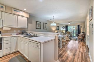 True Blue Golf Resort Condo - 3 Mi to Beach! - 3