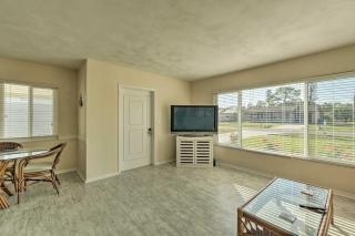 Venice Home with Fire Pit and Grill 2 Mi to Beach! - Venice - 6