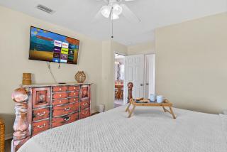 Surfside Paradise Retreat - 3BR and 2BA Duplex, Grill, DOG FRIENDLY - Close to the Beach! - Melbourne - 3