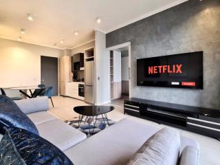 11 Floors in the Sky - Luxurious 1 Bedroom - Pretoria - 9