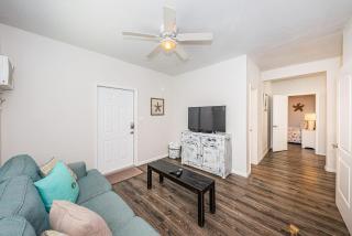 Frenchy's Cottage 486 - Clearwater Beach - 8