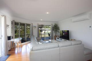 Rainbow Tides - Rainbow Beach - 7