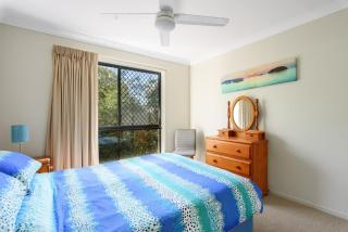 Sharon Lee 2 - Rainbow Beach - 2