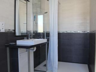 Maison familiale rénovée, à 100m de la plage, terrasse, garage, wifi, au centre de Port-la-Nouvelle - FR-1-229C-51 - Port-la-Nouvelle - 3