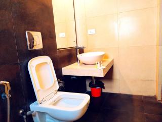 Yuvraj Palace Inn - Mysore - 4