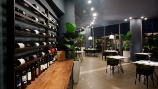Holiday Inn Nola - Naples Vulcano Buono by IHG - Nola - 1