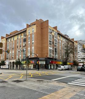 Apartamentos Prestige Suites Málaga III - Málaga - 8