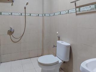 Hotel Halmahera Palangkaraya Mitra RedDoorz - Palangkaraya - 7