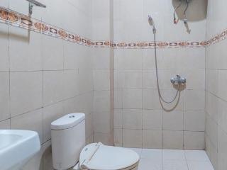 Hotel Halmahera Palangkaraya Mitra RedDoorz - Palangkaraya - 4