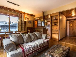 Duplex 3 Pièces avec Cheminée, Terrasse et Proche Pistes et Commerces à Val-d'Isère - FR-1-694-217 - Val dʼIsère - 0
