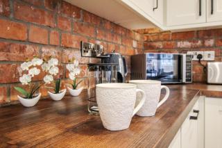 Spacious, Elegant City Centre Apartment with FREE WIFI - Nottingham - 2