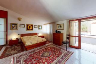 Villa con piscina e giardino a due passi dal mare. - Su Forti - 2