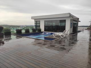 5 mins to MidValley Netflix 3Bedroom - 3