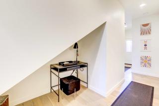Beautiful Townhome - Steps to Downtown Boise! - Boise - 3