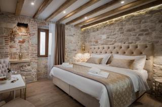 Le Premier Luxury Rooms - 4