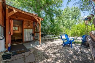 Lava Hideout Cabins - Lava Hot Springs - 3