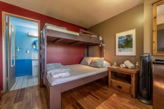 The Raging Elk Adventure Lodging - Fernie - 7