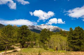 The Meeker Park Lodge - Allenspark - 3