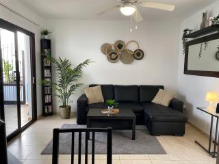 Beautiful Apartment with private sunny terrace - 0