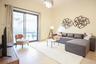 Elite LUX Holiday Homes - Spacious One Bedroom Apartment Direct Metro Access in Al Furjan Dubai - Dubai - 0