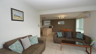 Sunnyvale unit 1 - Yamba - 8