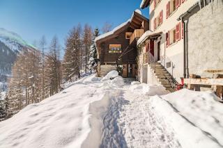 "CHALET dei FIORI" room & apartment - Bedretto - 0